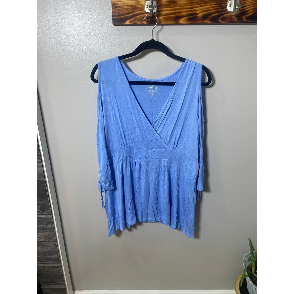 Soho Jeans New York & Company Blue Cold Shoulder Surplice Manhattan Tee XL